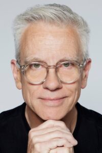 مايكل ساندرز